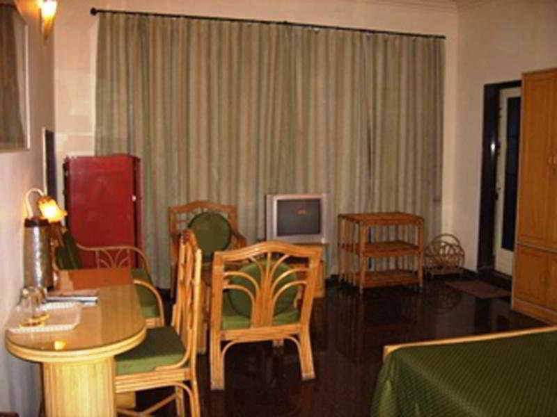 The Cottage Bombay Extérieur photo